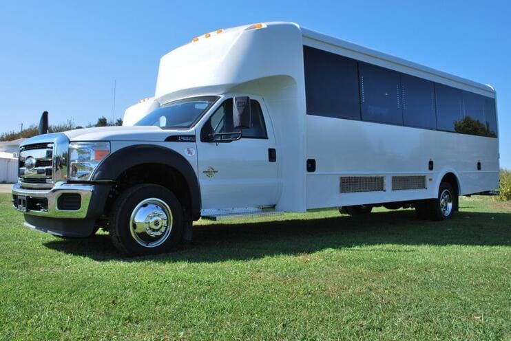 Sammamish 15-35 Passenger Minibuses